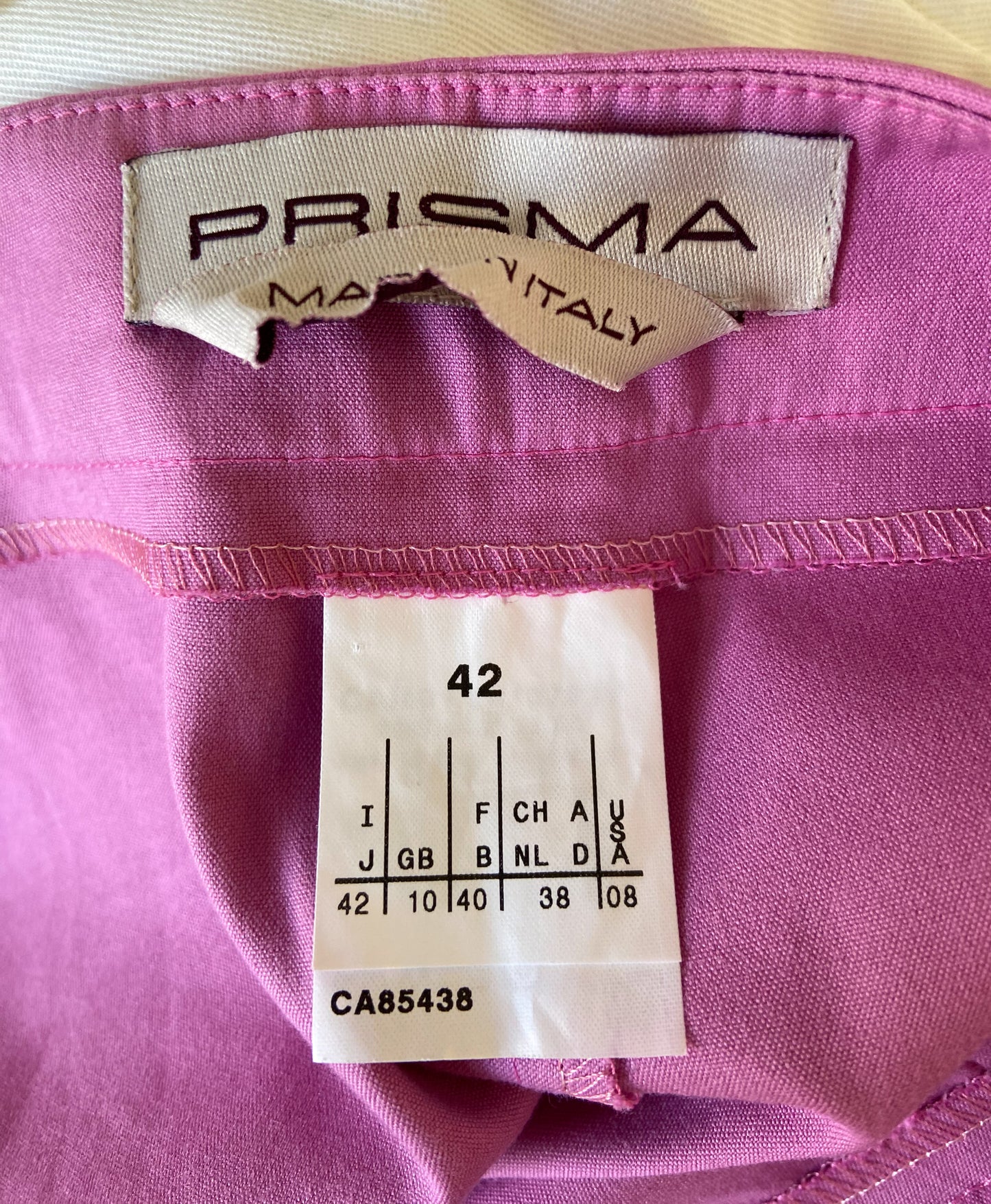 Chic Capri Pants in Blush Pink