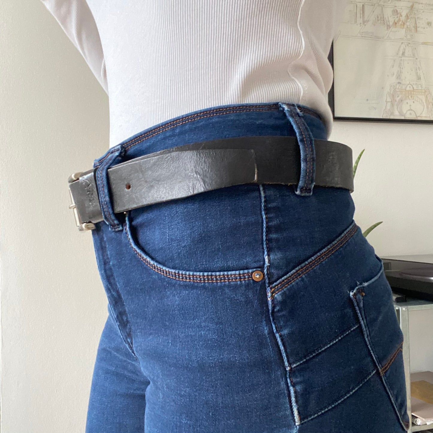 Black leather belt metal buckle