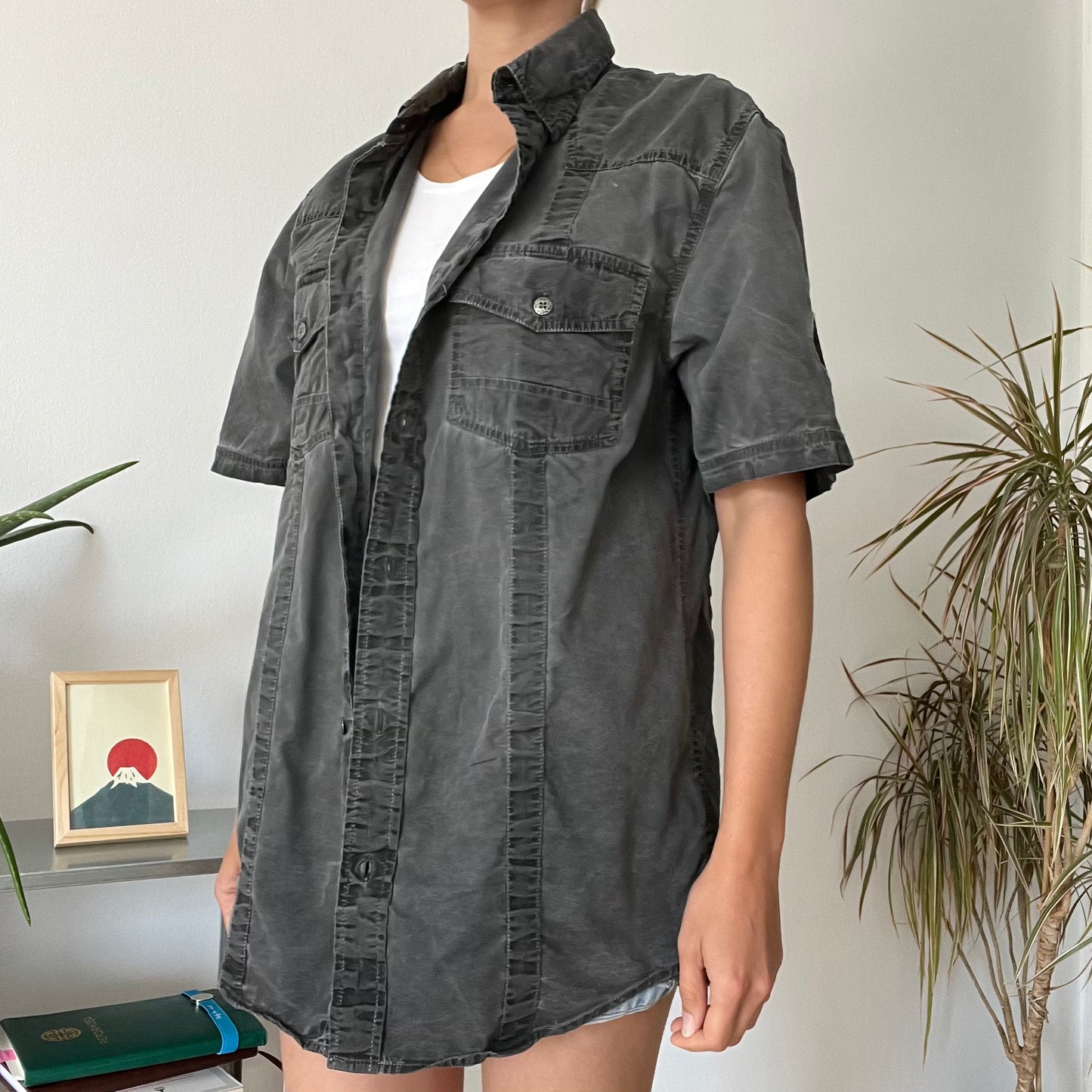 Harley Davidson, gray shirt-size M