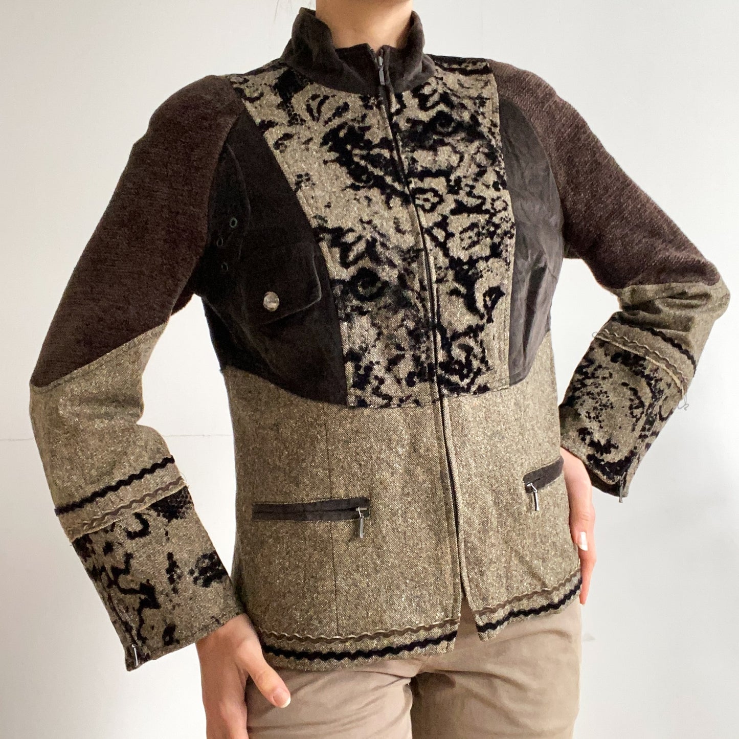 Warm short brown and patterned winter jacket