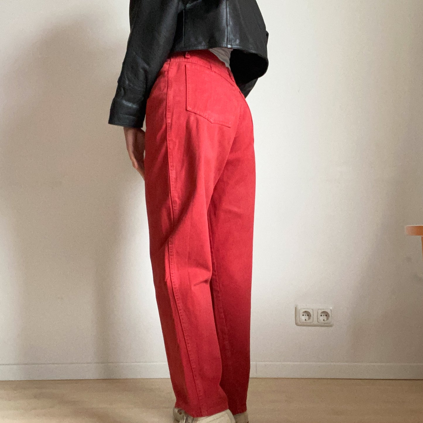 Read high waisted jeans straight leg.