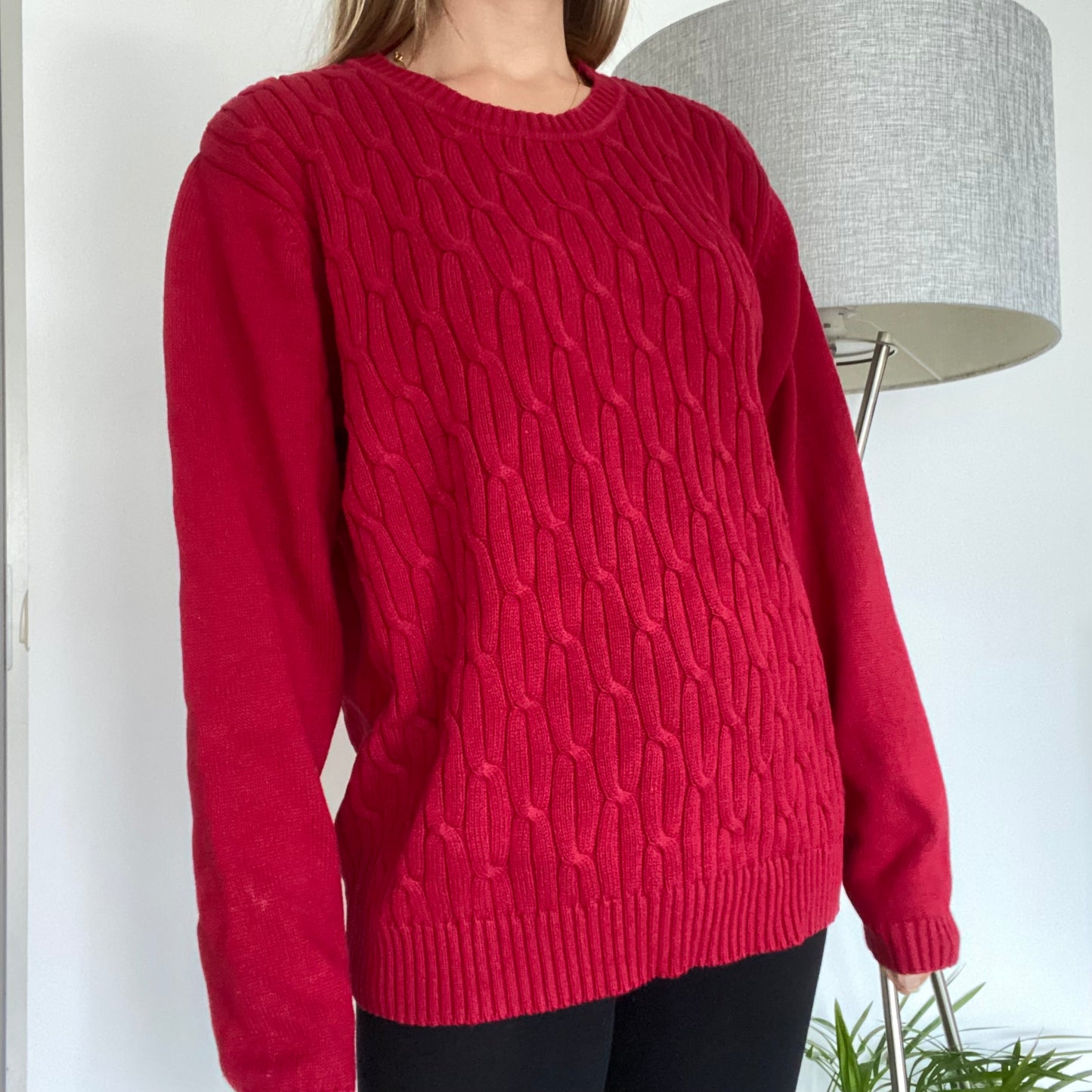 Red, chunky pullover