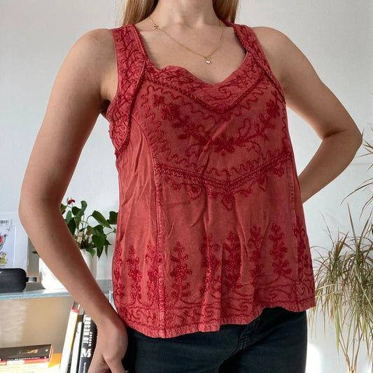 Boho decor sleeveless top