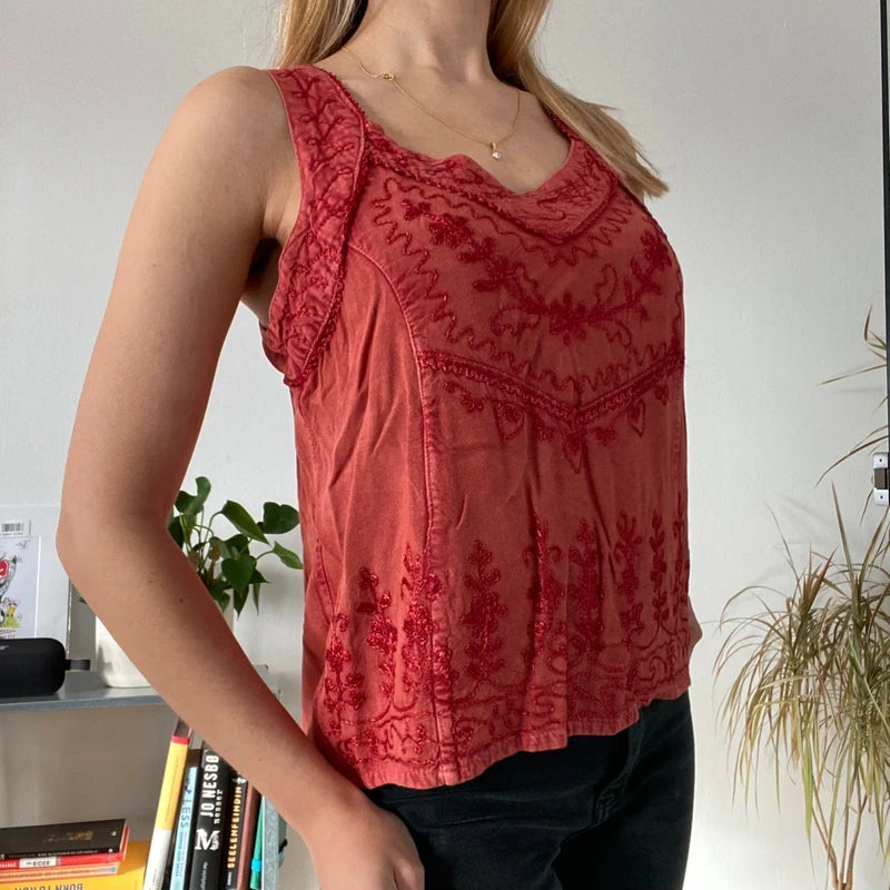 Boho decor sleeveless top