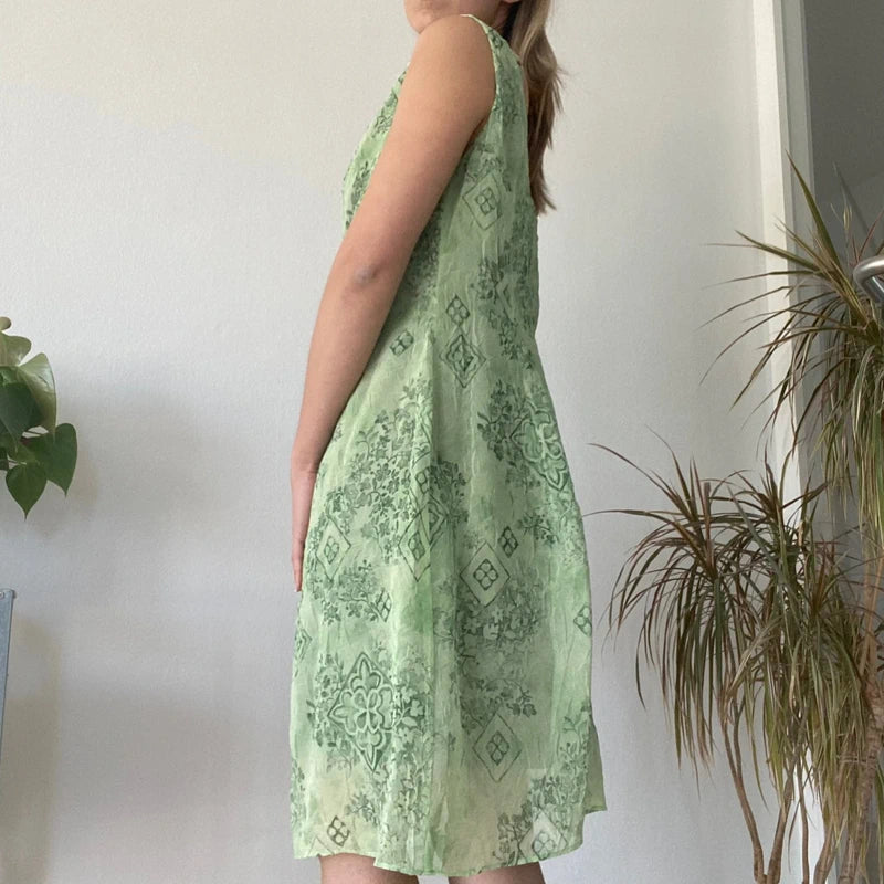 Vintage Sage Green Sleeveless Shift Dress 90s Minimalist Pattern