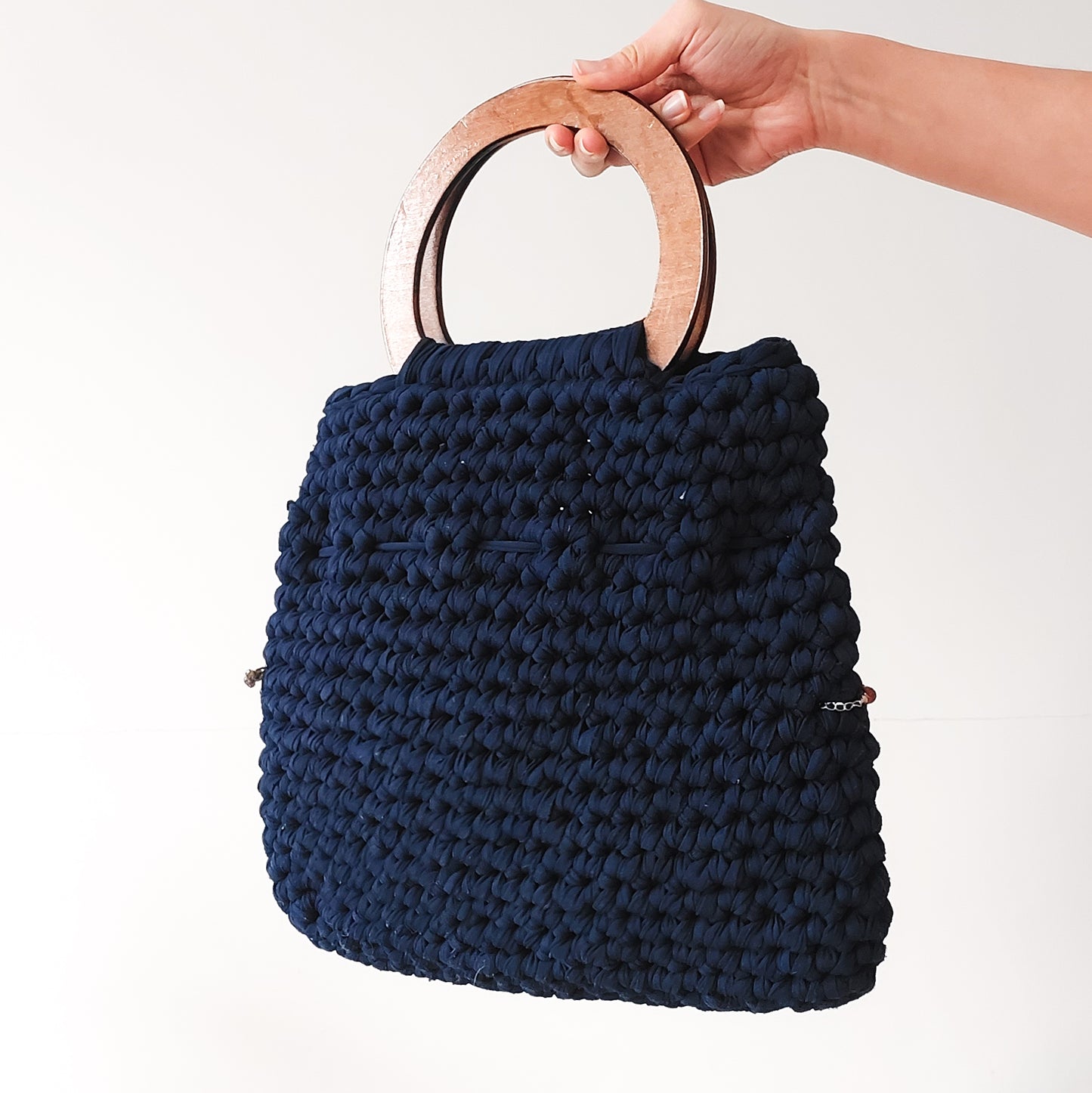 Chic Macrame Bag in Blue
