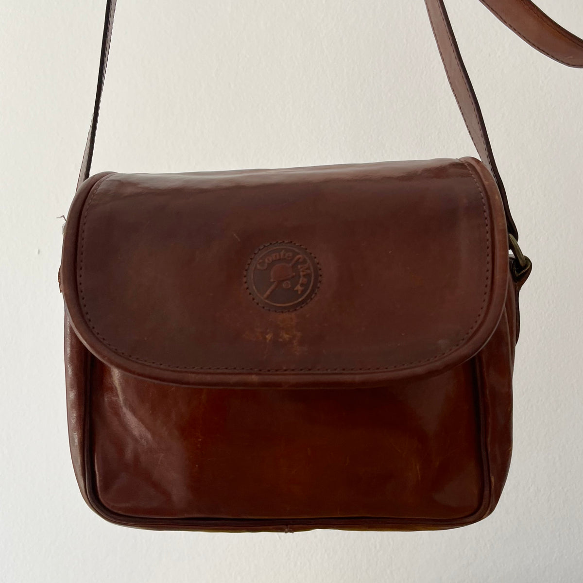 Dark Brown Genuine Leather Vintage Conte Max Conte Brown Leather Crossbody messenger Bag Y2K 90s