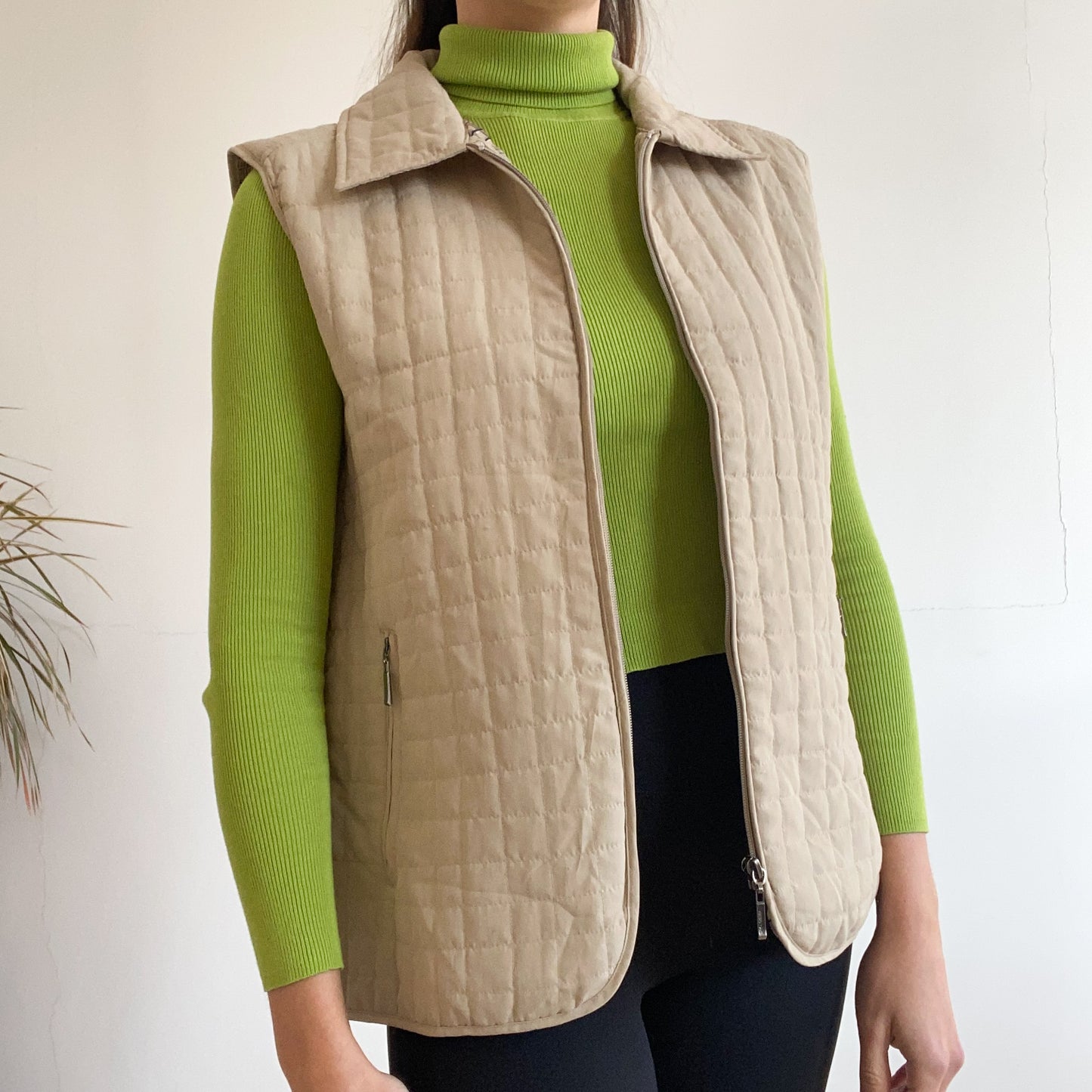 Beige Quilted Vest – EU 38/40