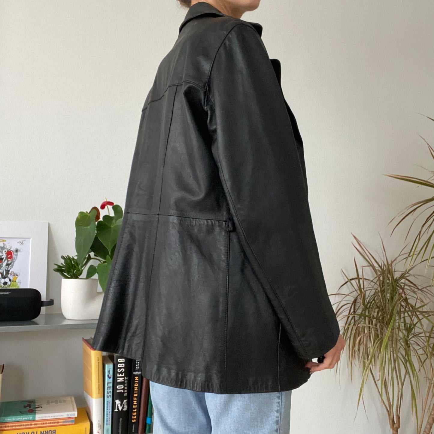 Mid-length black leather jackets 90s size 50