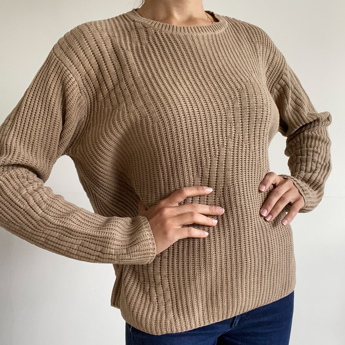 Brown crewneck fall