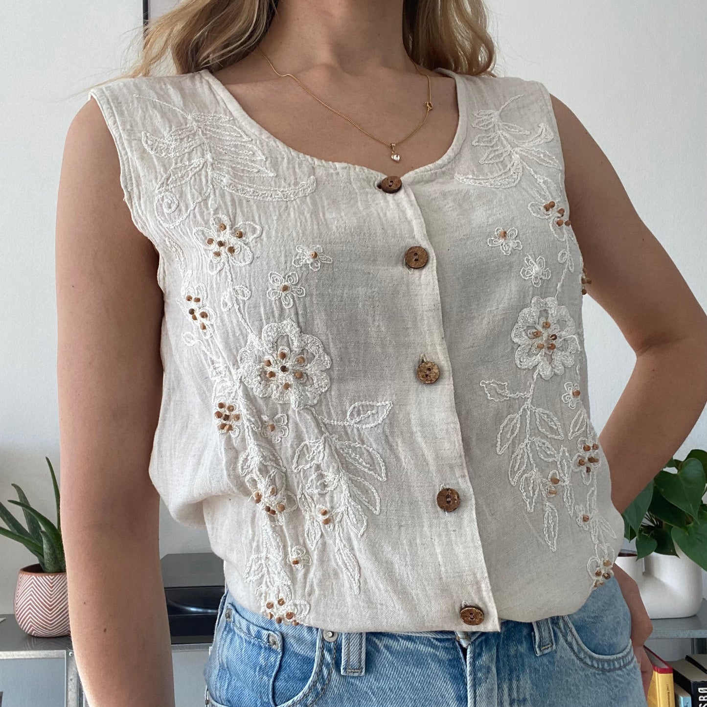 White Bege summer cottage top-Size M