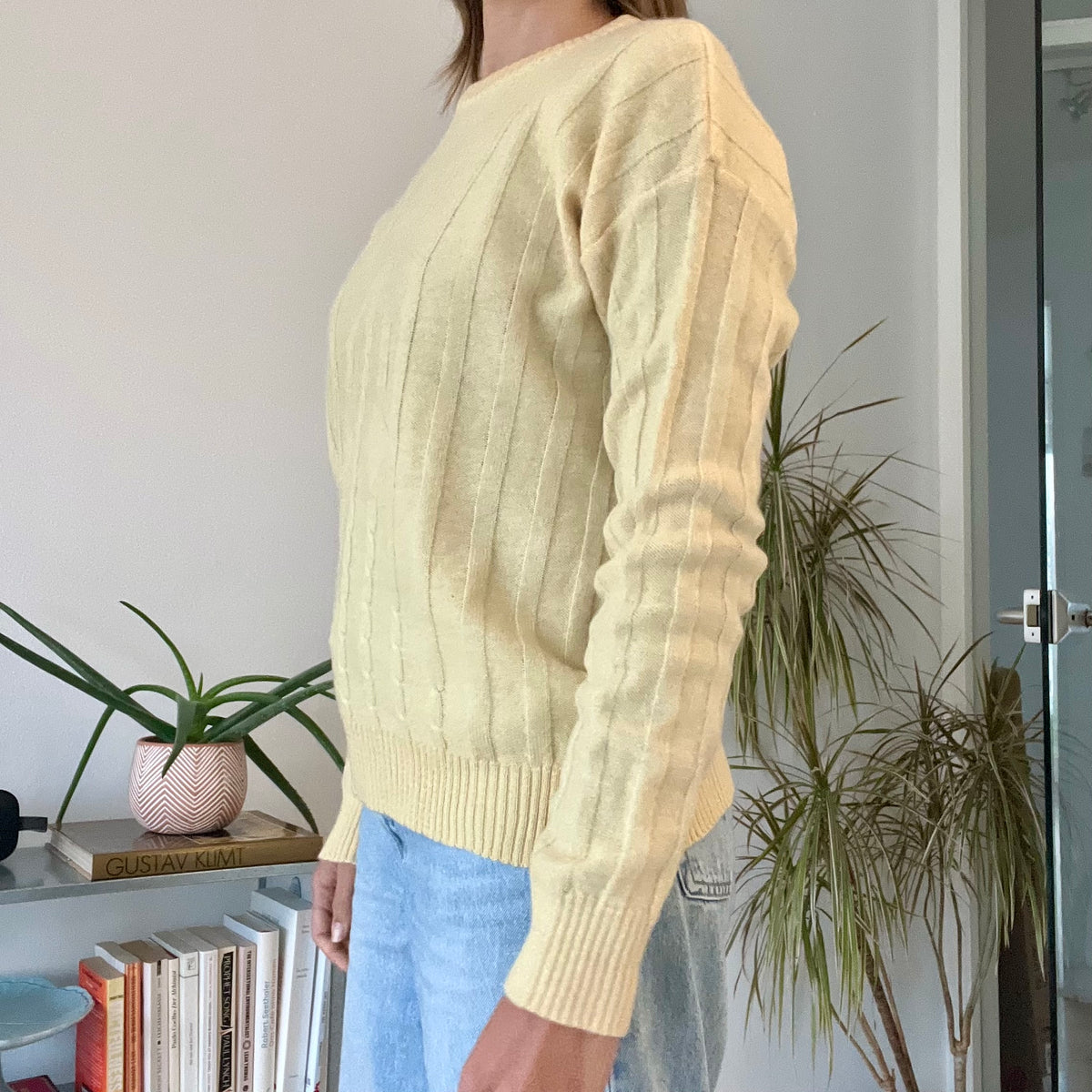 Butter yellow pullover-knitted jumper-Size L