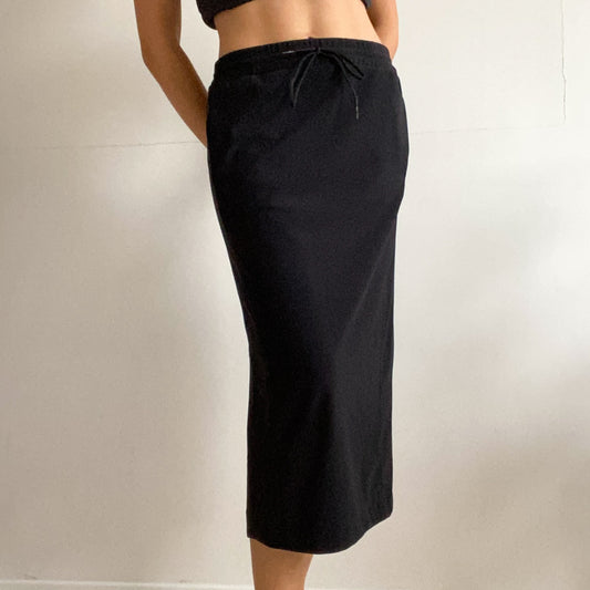 Modern back slit skirt