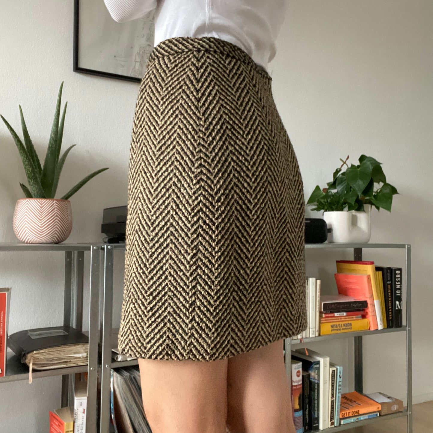 Herringbone mini skirt winter-Size M