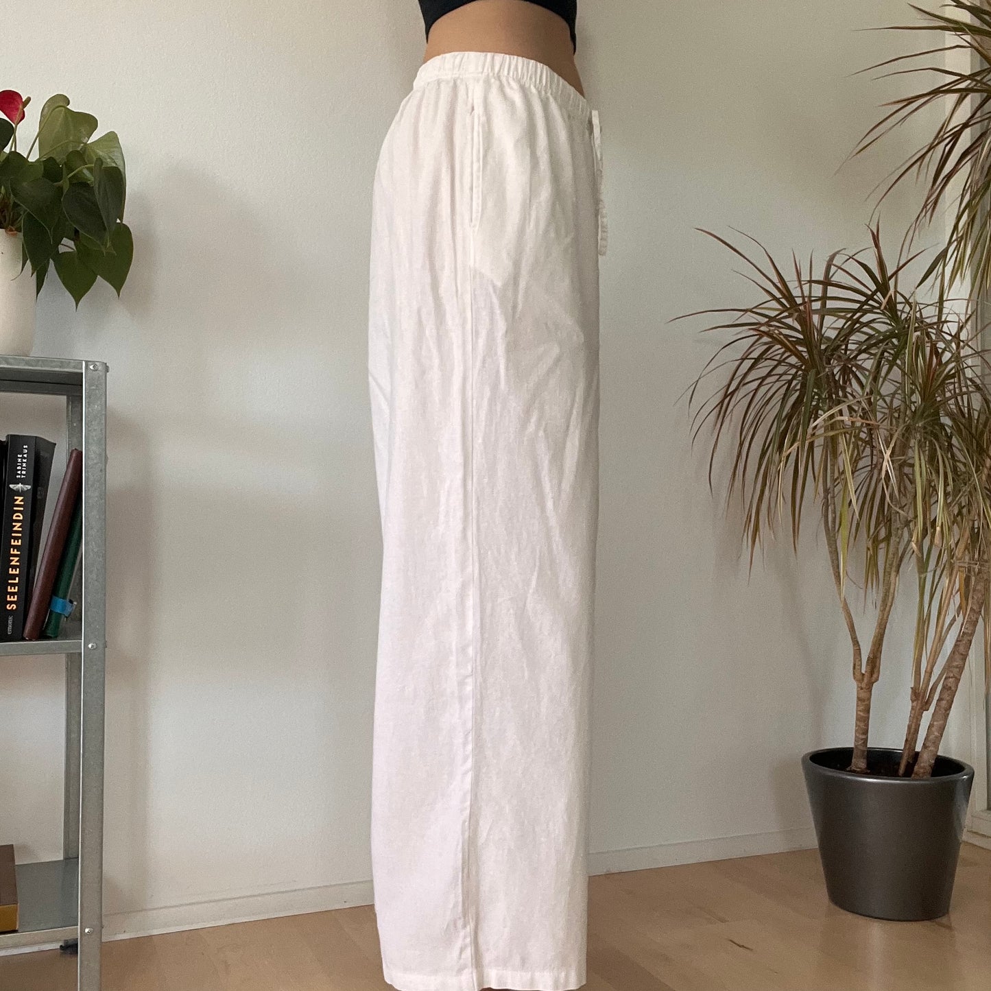 White wide-leg relaxed Cotton trousers- size L