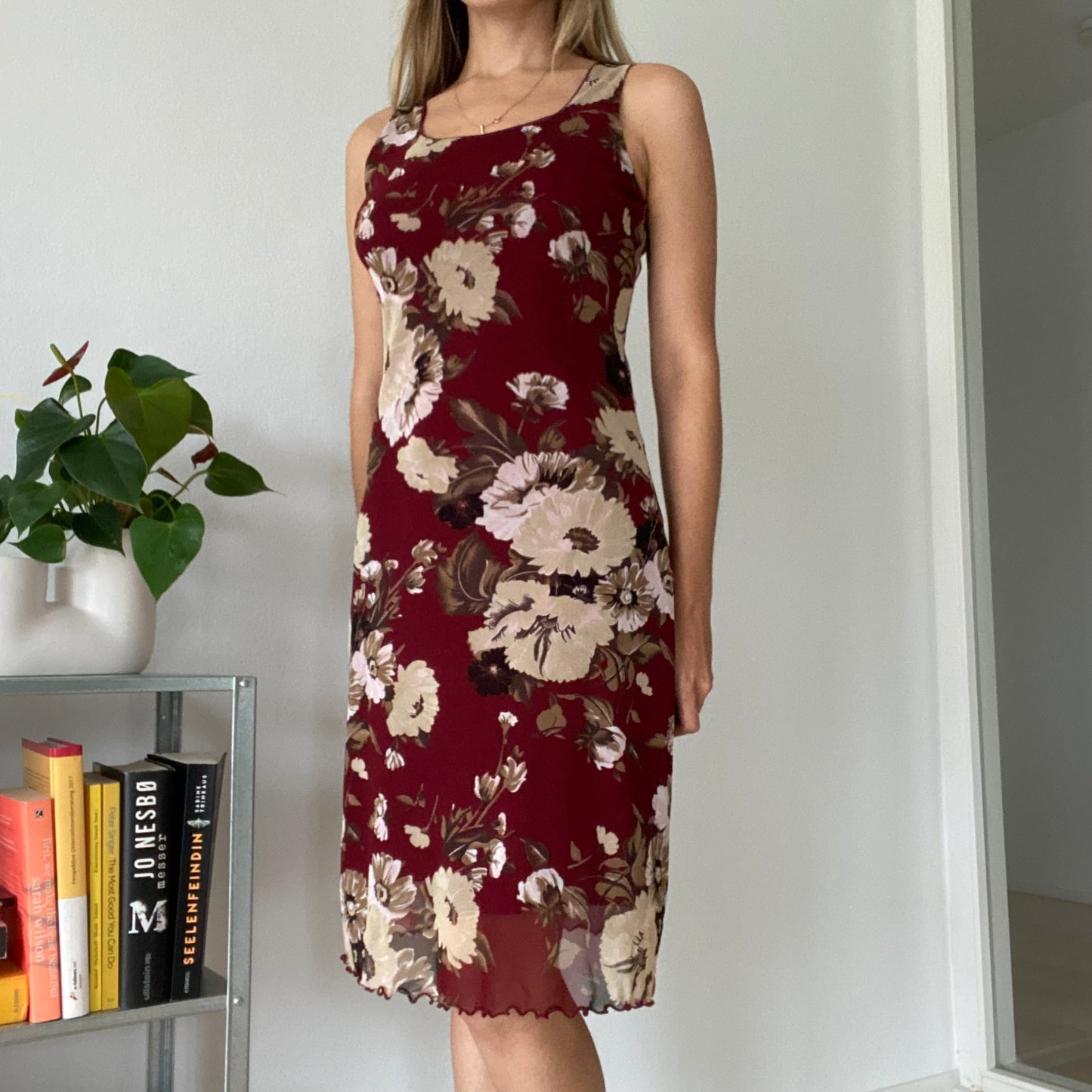 Midi burgundy dress