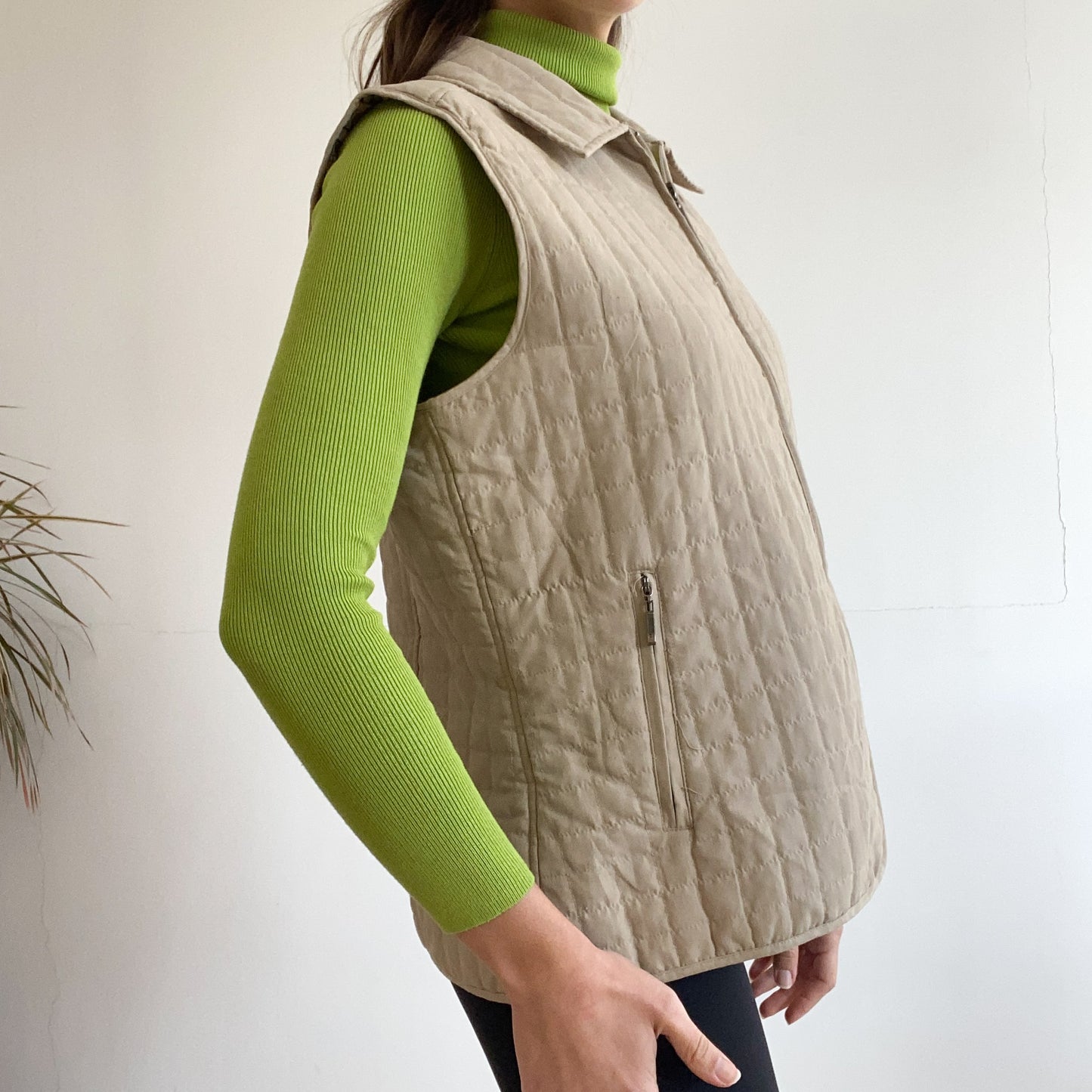 Beige Quilted Vest – EU 38/40
