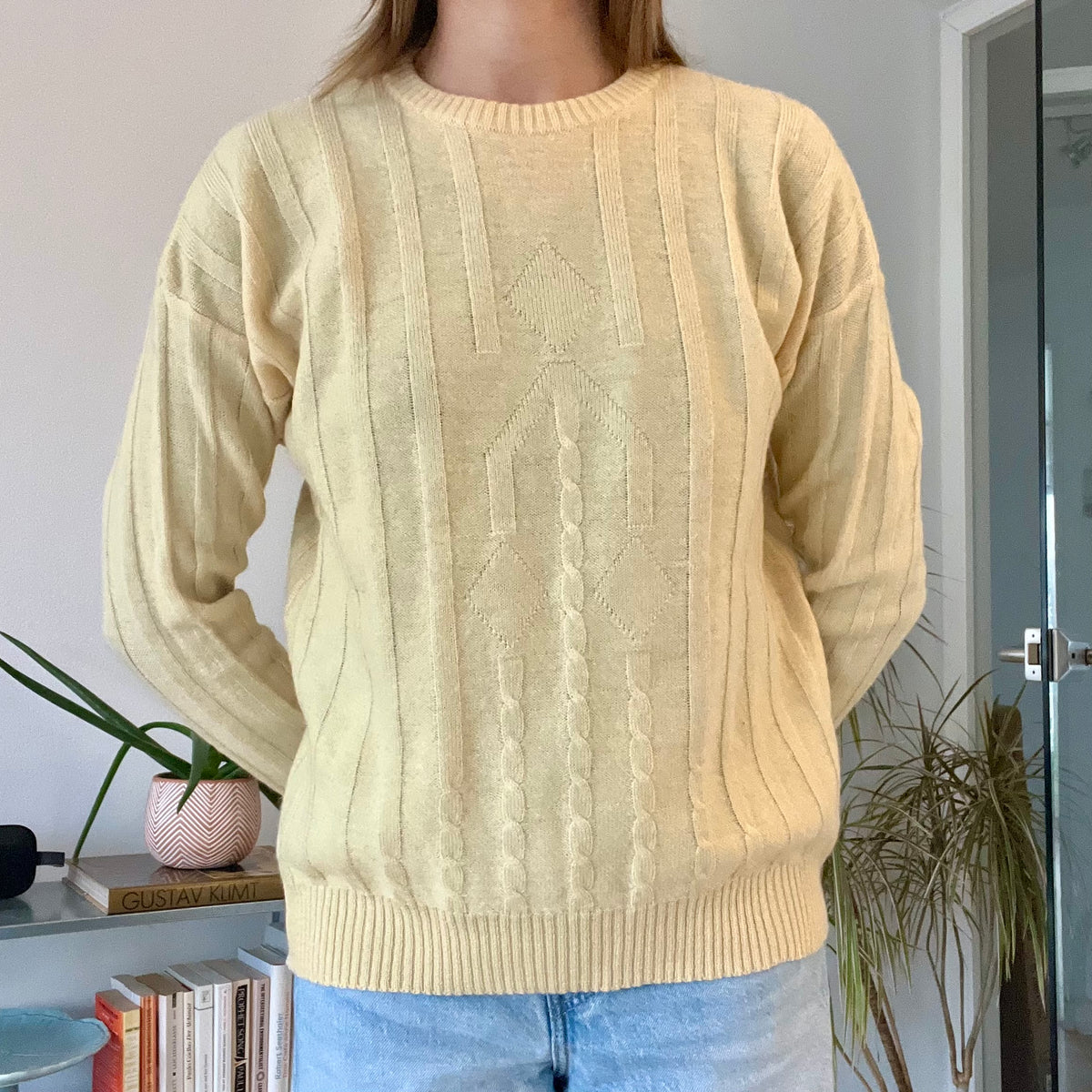Butter yellow pullover-knitted jumper-Size L