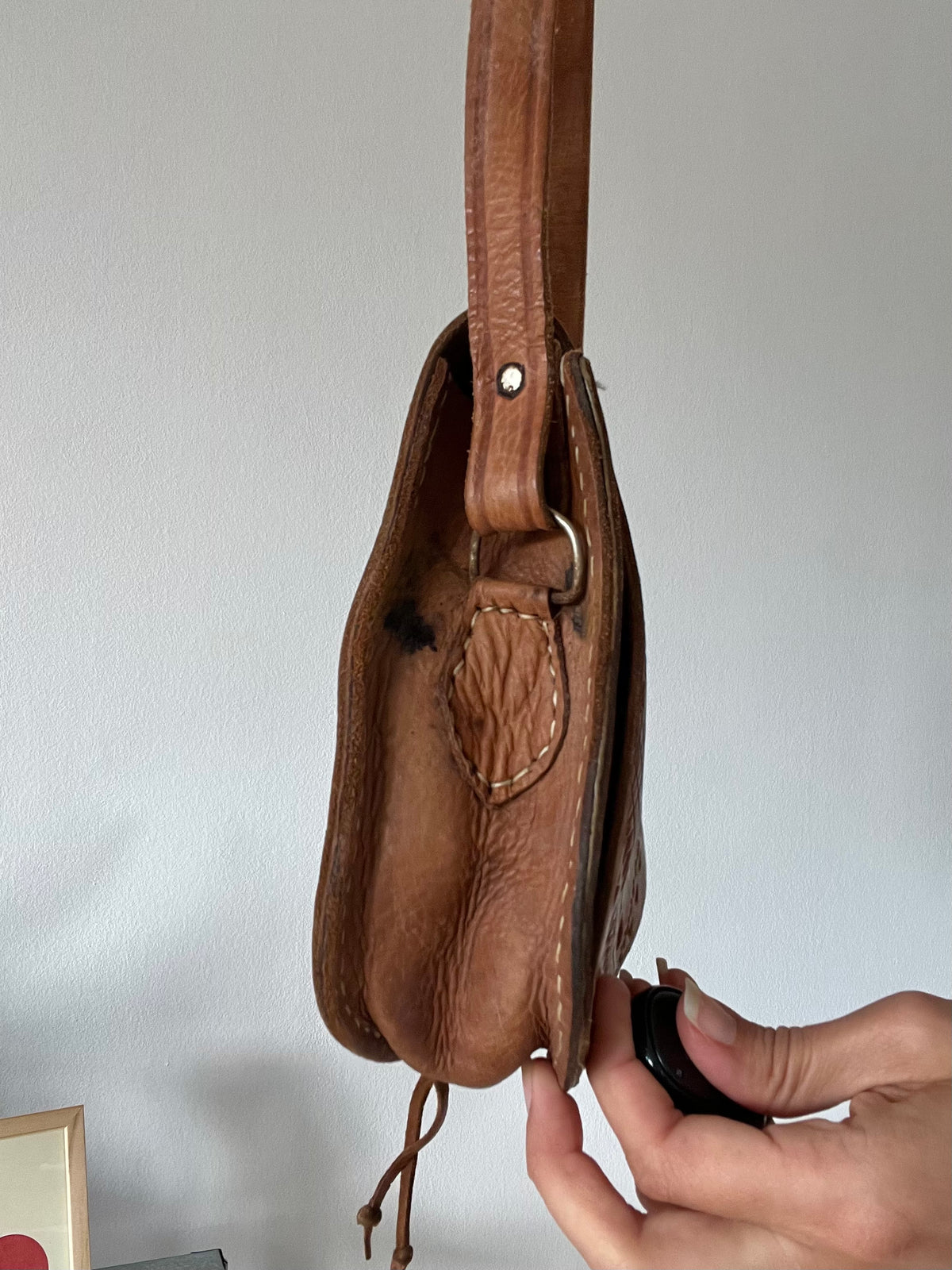 handcrafted artisan tan leather shoulder bag