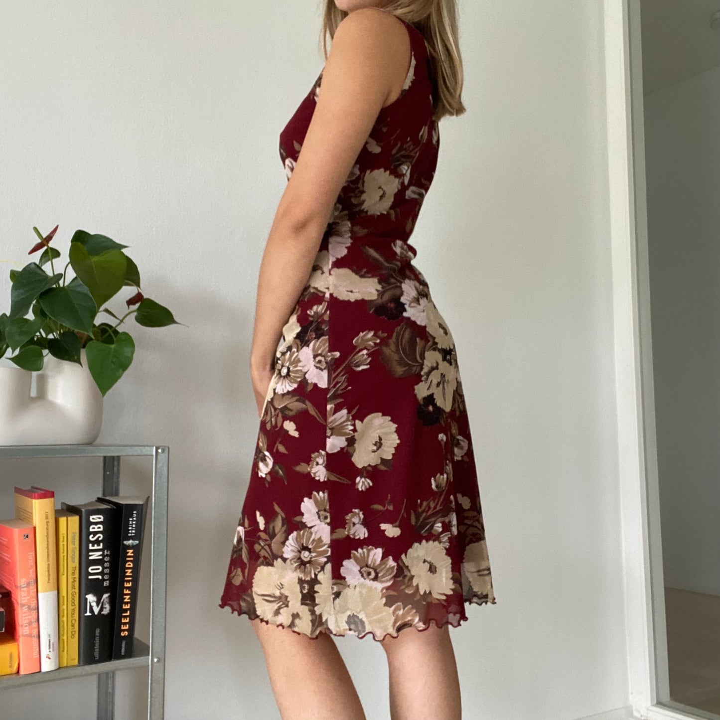 Midi burgundy dress