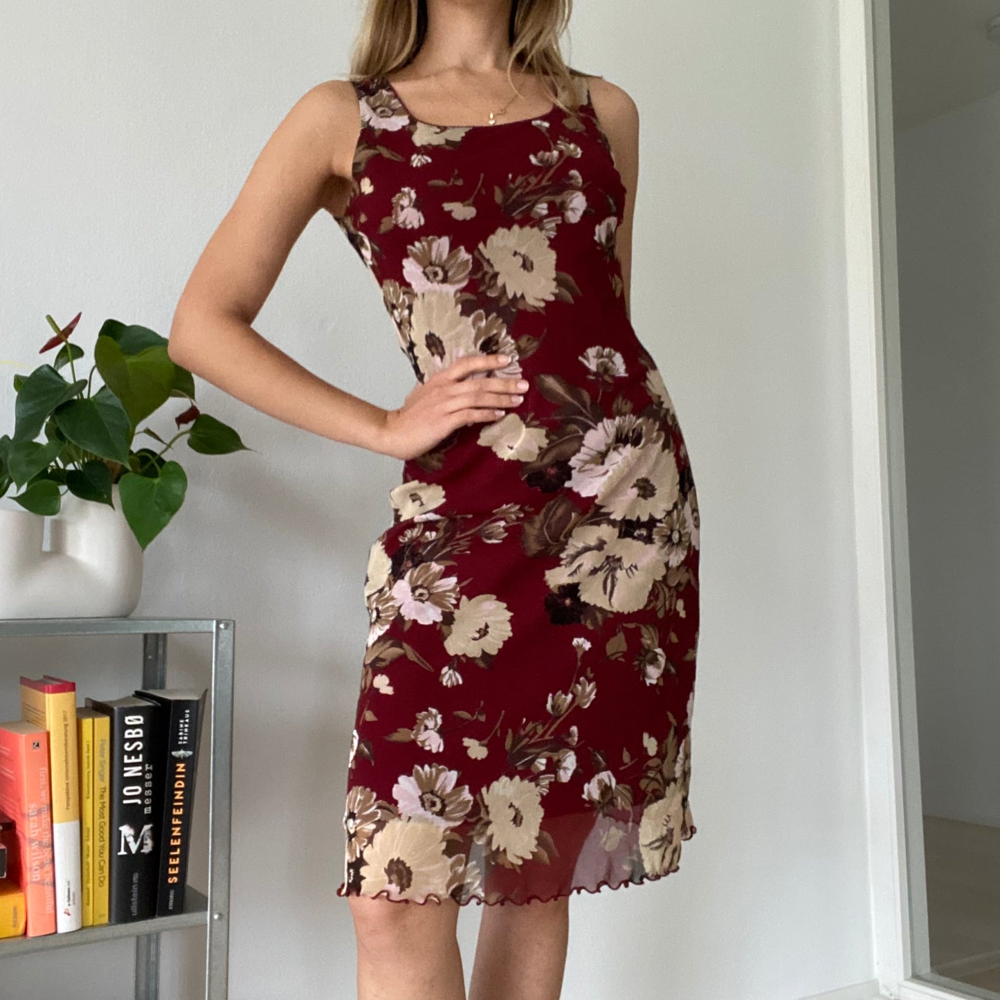Midi burgundy dress