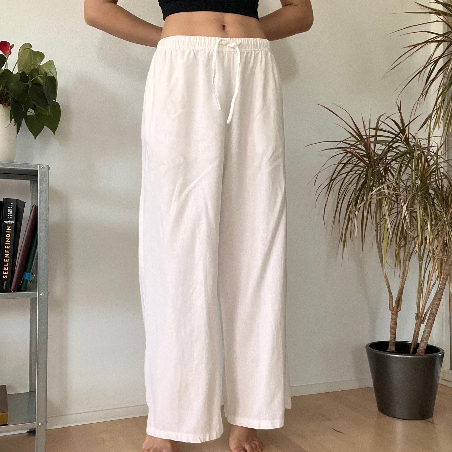 White wide-leg relaxed Cotton trousers- size L