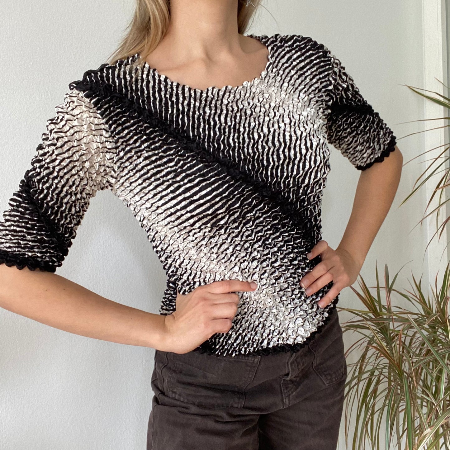 Popcorn top gray and black