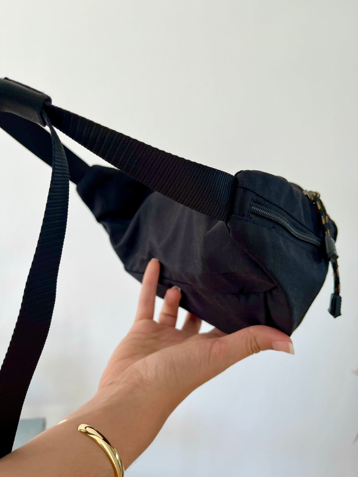Bumbag black adjustable strap