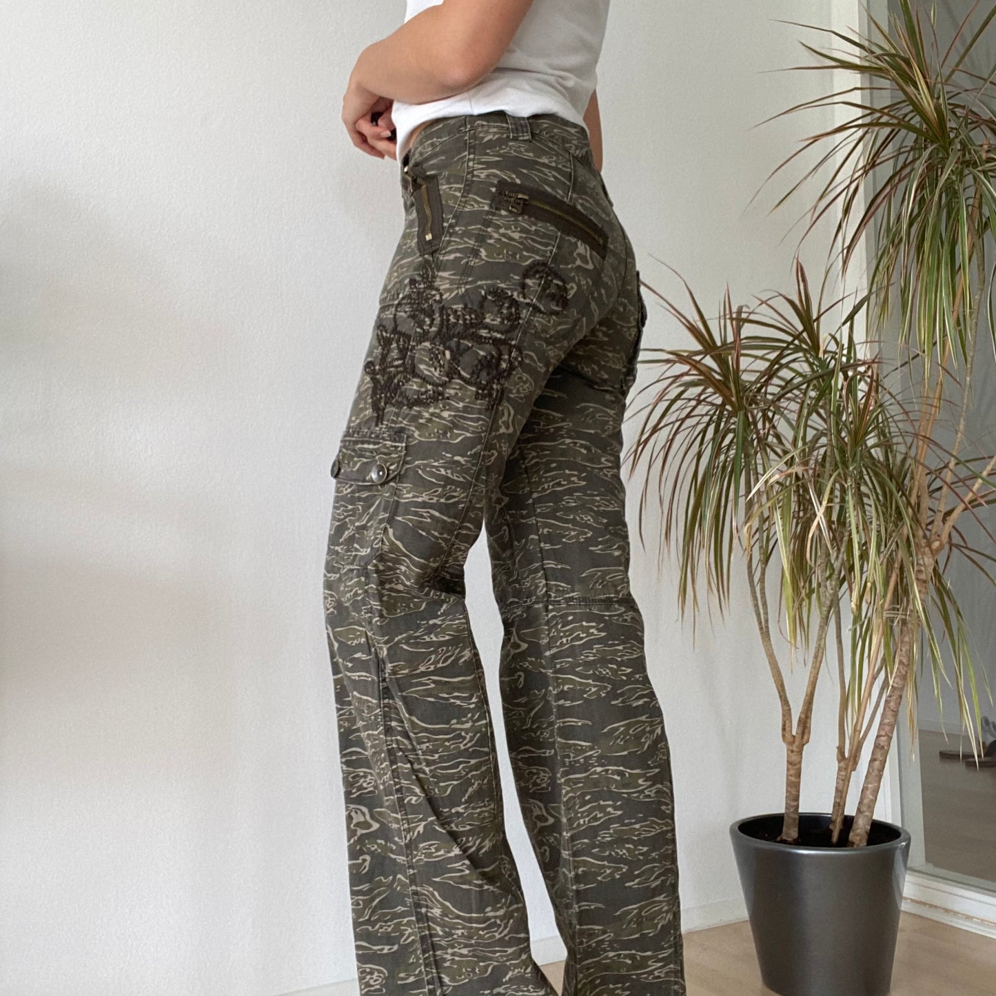 Khaki pants 90s