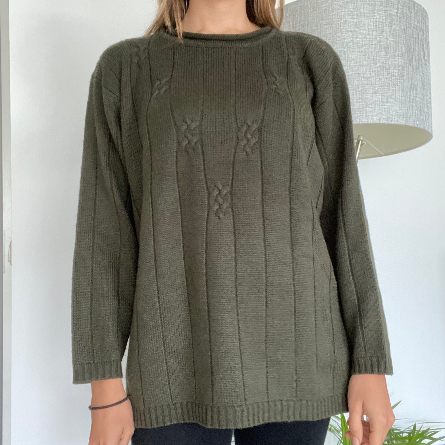 Dark green pullover