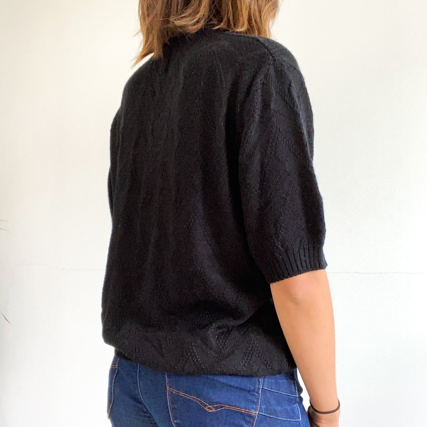 Short sleeve black jumper