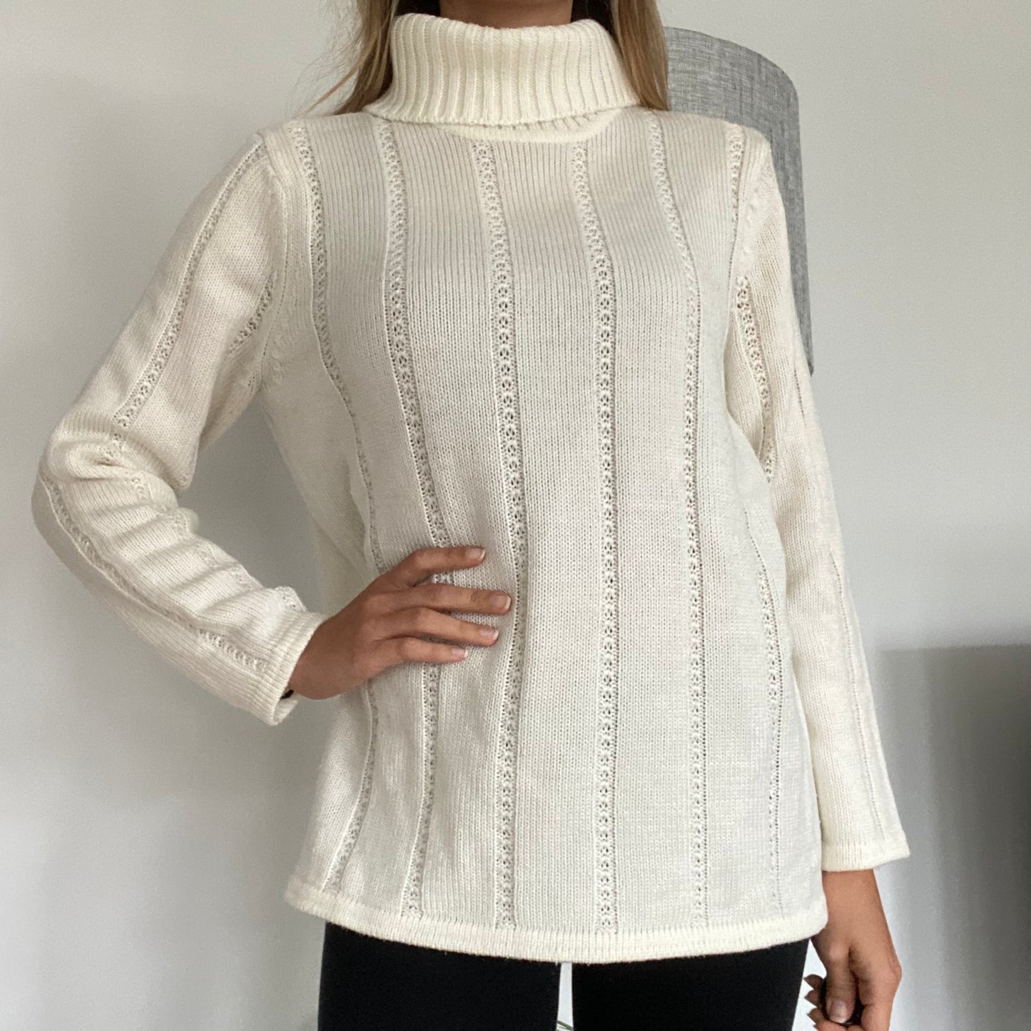 White turtleneck pullover