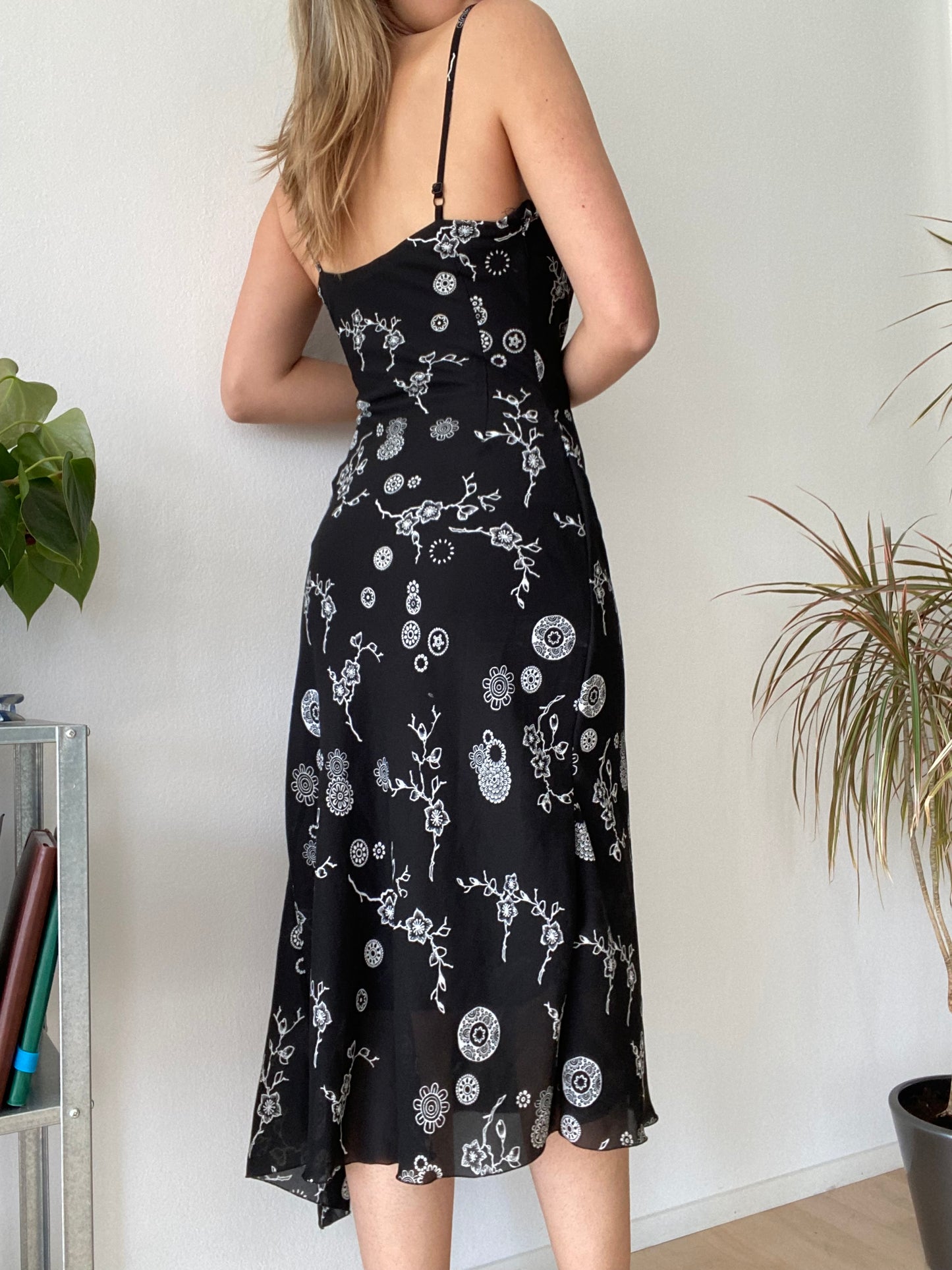 Black 90s asymmetrical dress
