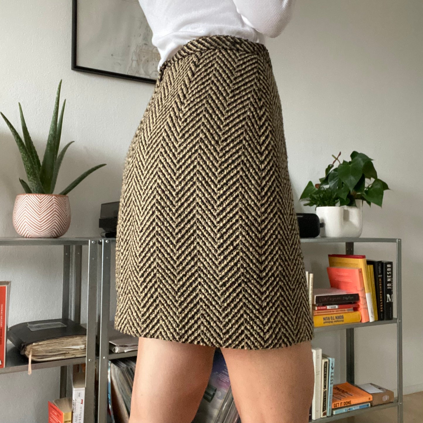 Herringbone mini skirt winter-Size M