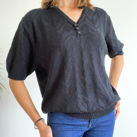 Short sleeve black jumper