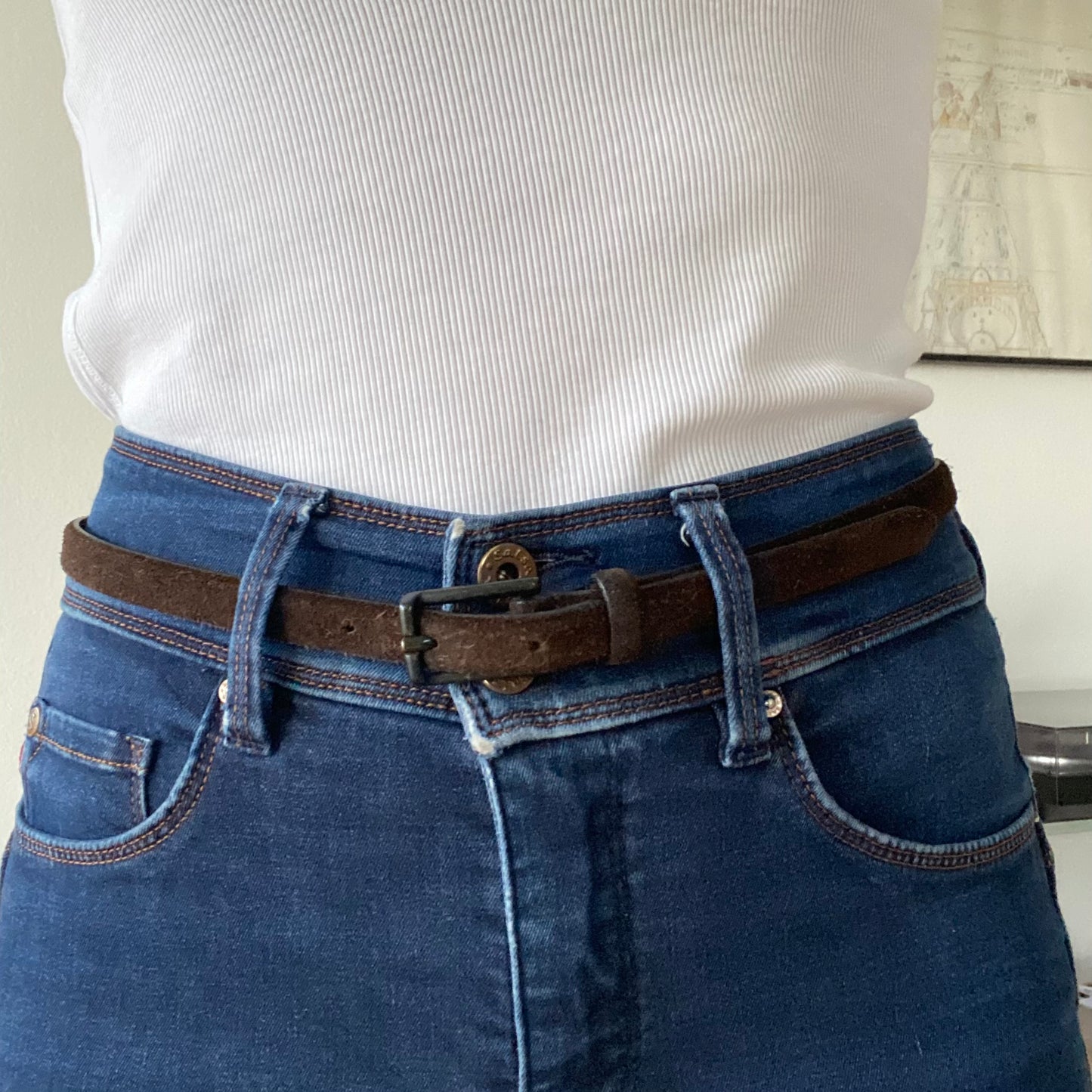 Thin suede leather brown belt 00’s made in Italy