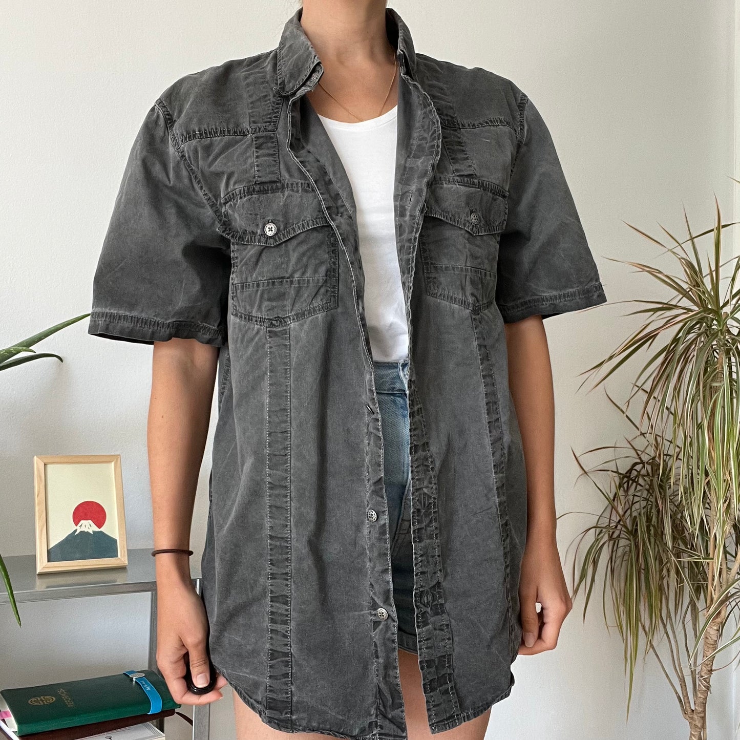 Harley Davidson, gray shirt-size M