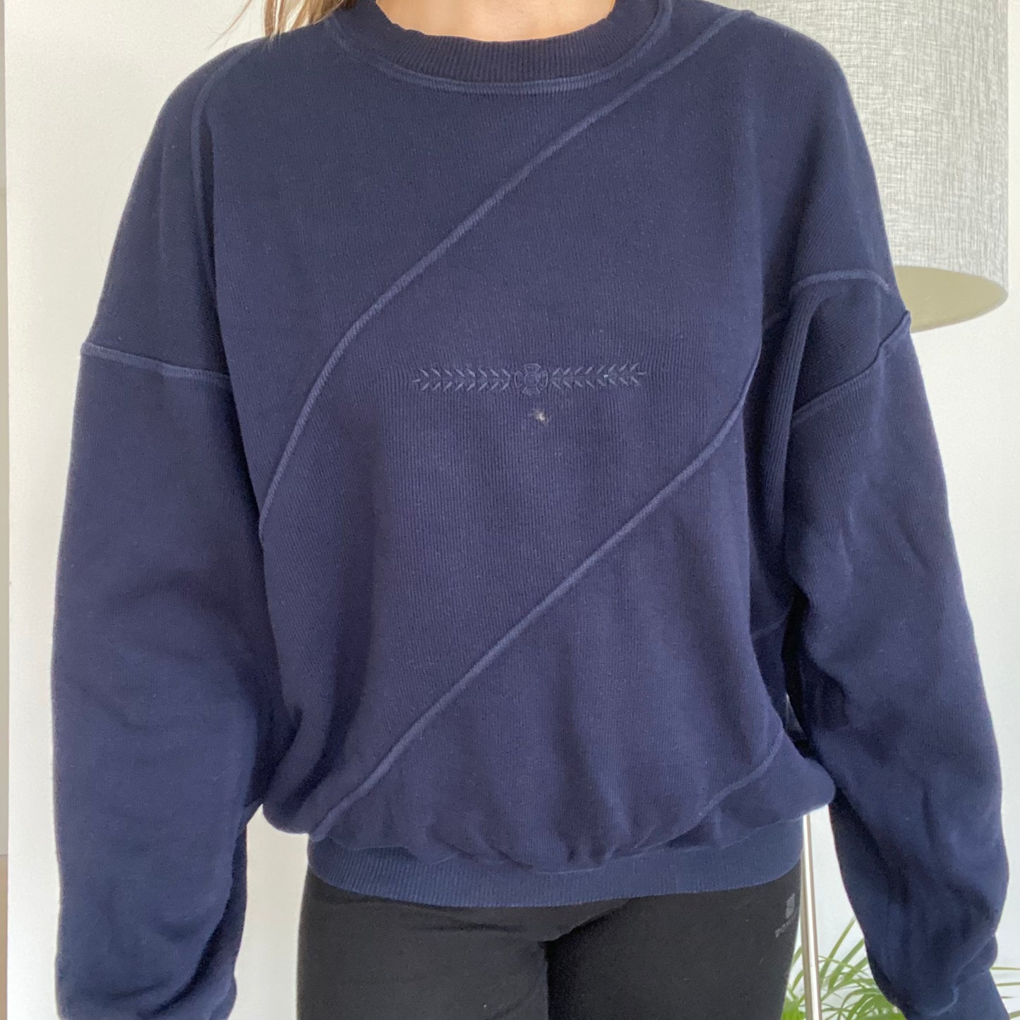 Dark blue pullover