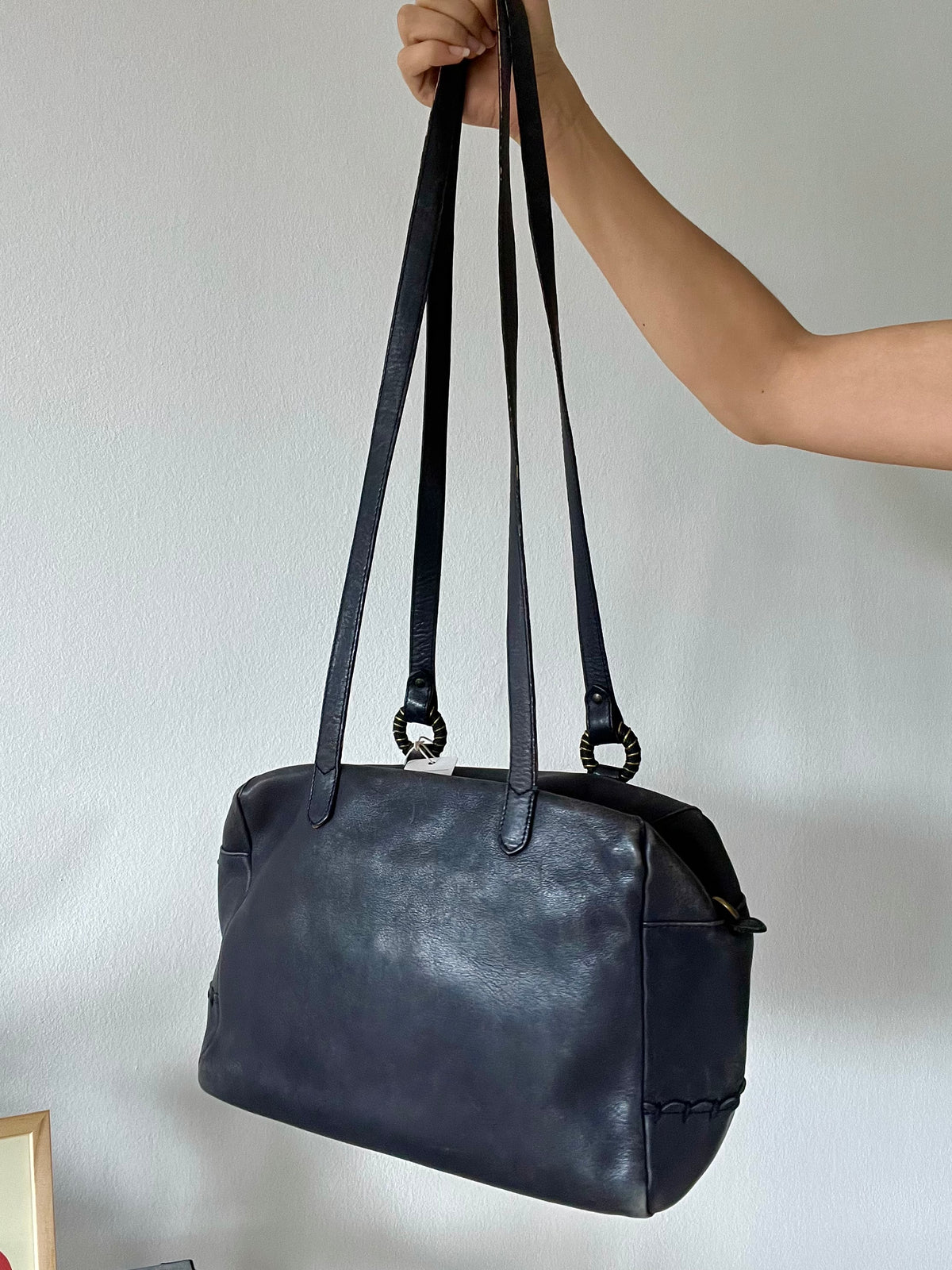 Blue long strap navy shoulder bag