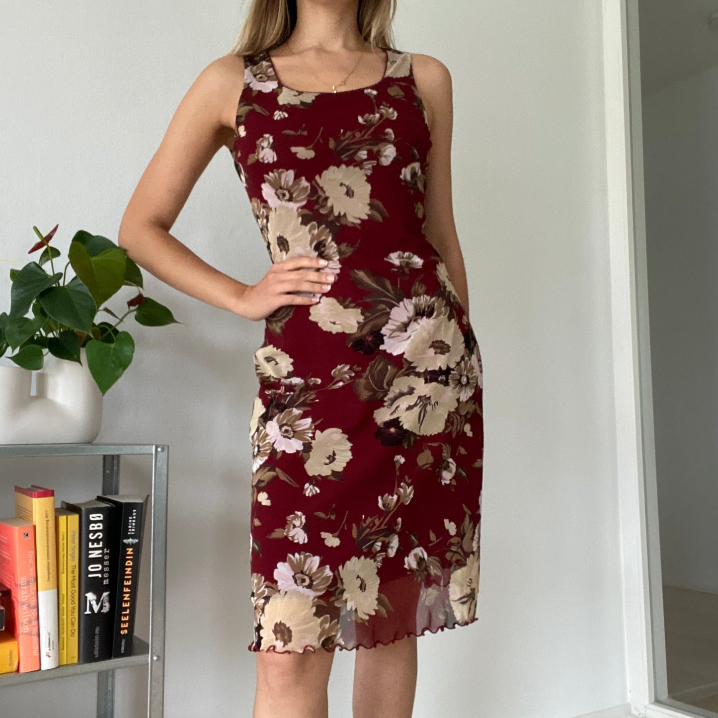 Midi burgundy dress