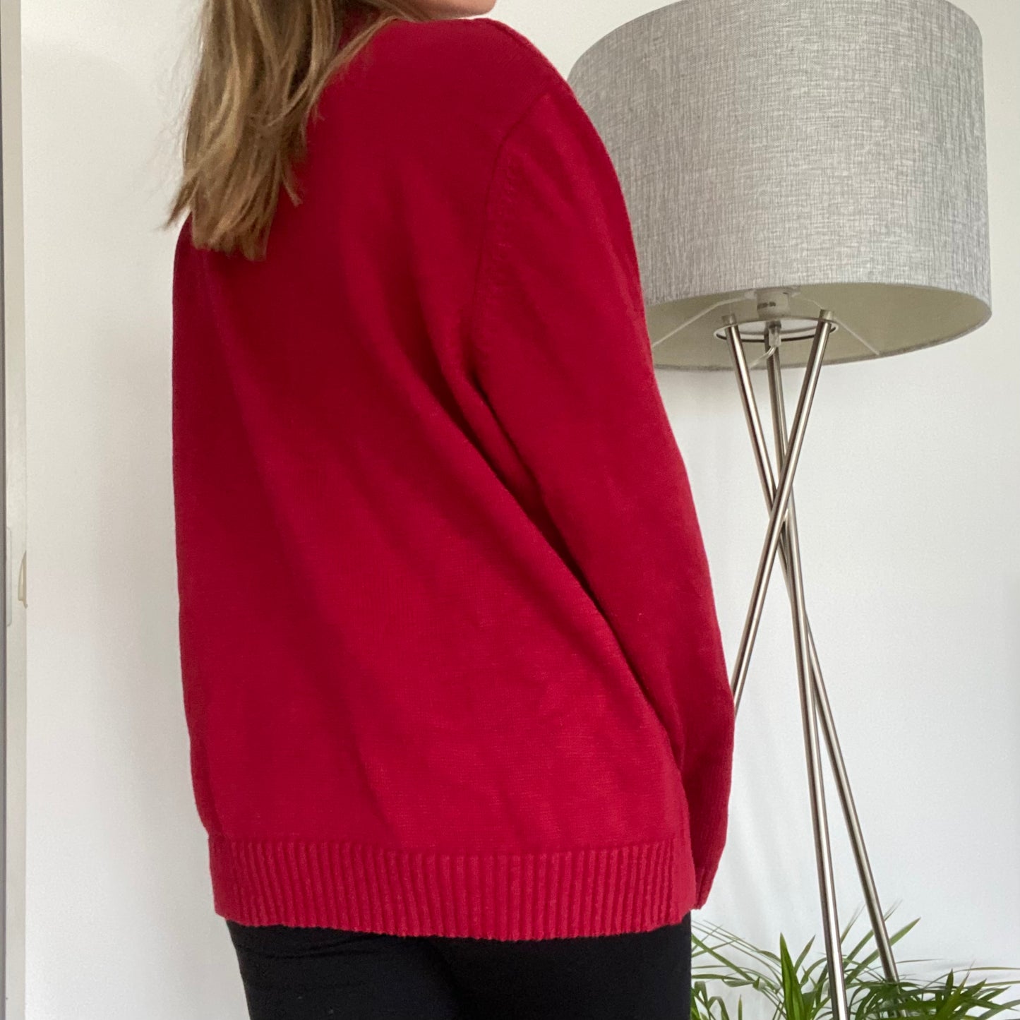 Red, chunky pullover