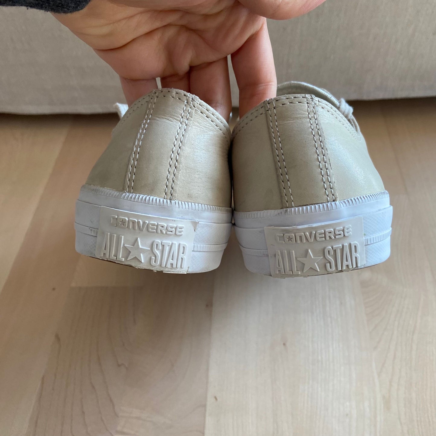 Bege glossy All stars